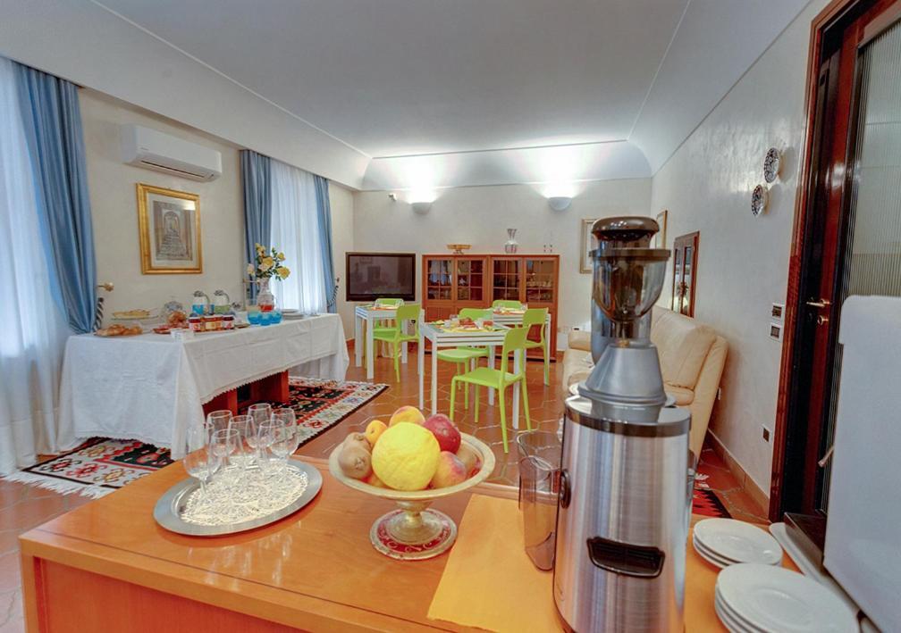 La Casa Della Nonna Bed & Breakfast Scalea